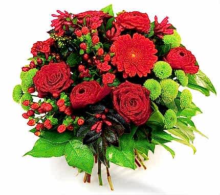 Kırmızı çiçeklerle hazırlanm�