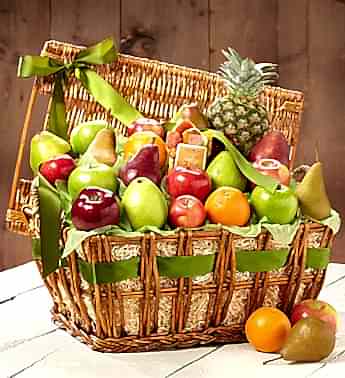 Ananas ve mevsim meyveleri ile haz�